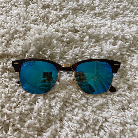 Ray Ban Sunglasses - Picture 1 of 4